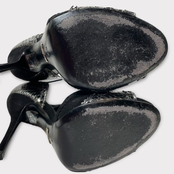 GUCCI Black SILVER PYTHON Black Suede BROGUE MARY JANE 38 1/2 - Picture 8 of 11